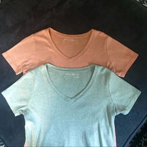 2 Eddie Bauer women’s tees